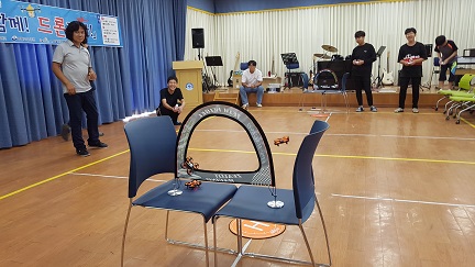 드론날다 이미지
