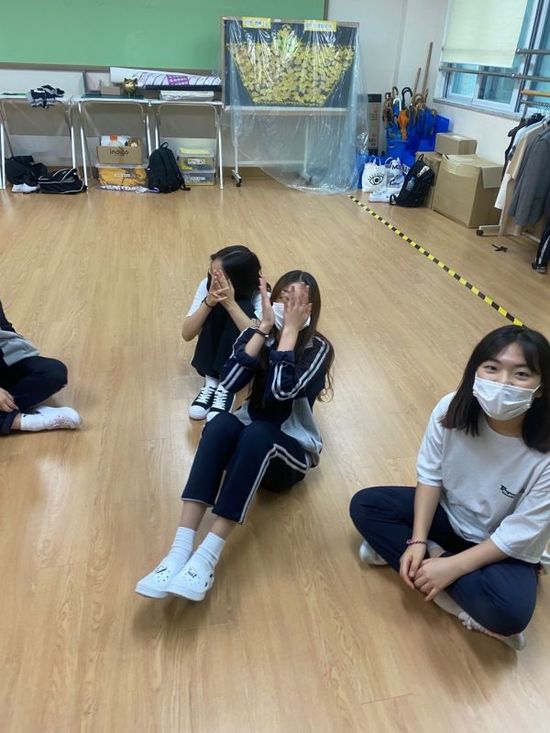 신현중학교 이미지