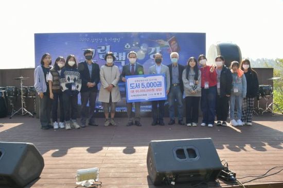 국군문화진흥원 이미지
