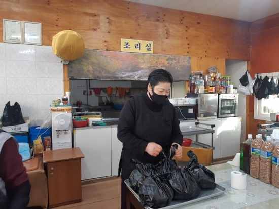 큰시장순대국 이미지